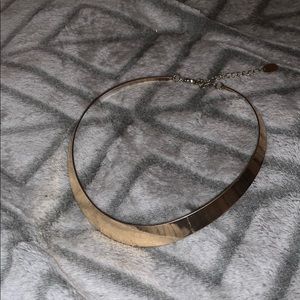 Neck choker